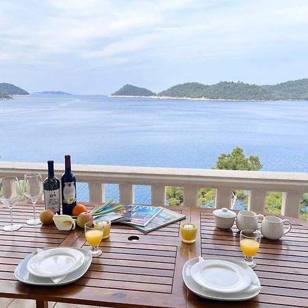 Terrace Studios With Panoramic Seaview Uble المظهر الخارجي الصورة
